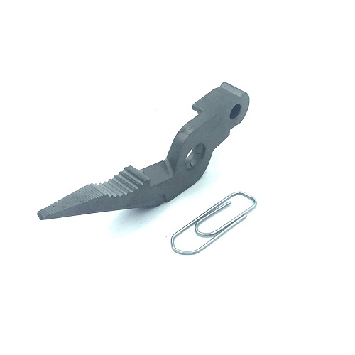 Pinza in MIM